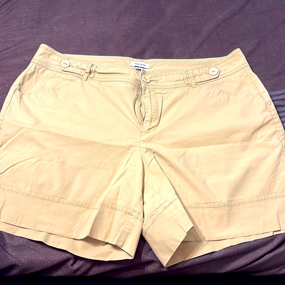 Dockers Kakhi shorts